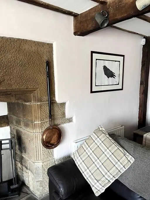 17Th Century Cottage With Hidden Garden Steeton Velká Británie