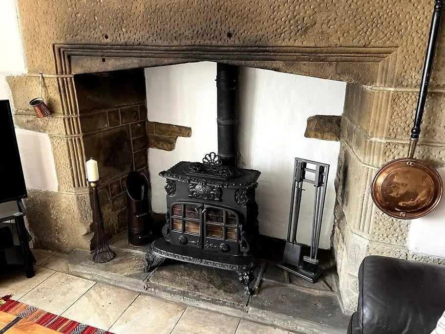 17Th Century Cottage With Hidden Garden Steeton Prázdninový dům